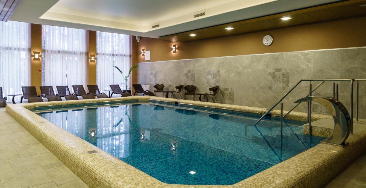 Isloch Park Hotel Rakaw Kültér fotó
